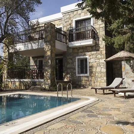 Salmakis Villas - Su * 오르타켄트